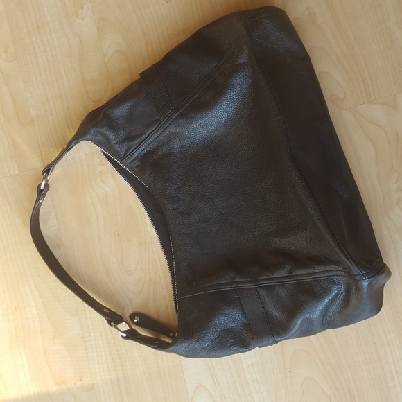 Levenger Handbags - 🌹Levenger Black leather Handbag🌹🌹🌹