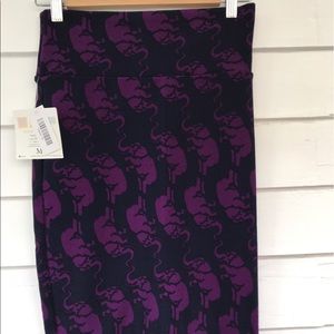 NWT. LuLaRoe Cassie.
