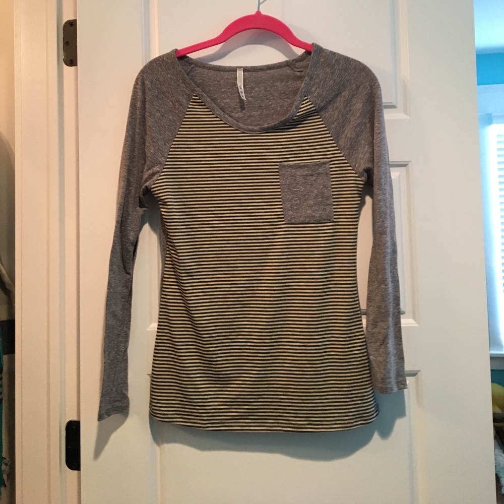 Women's long sleeve