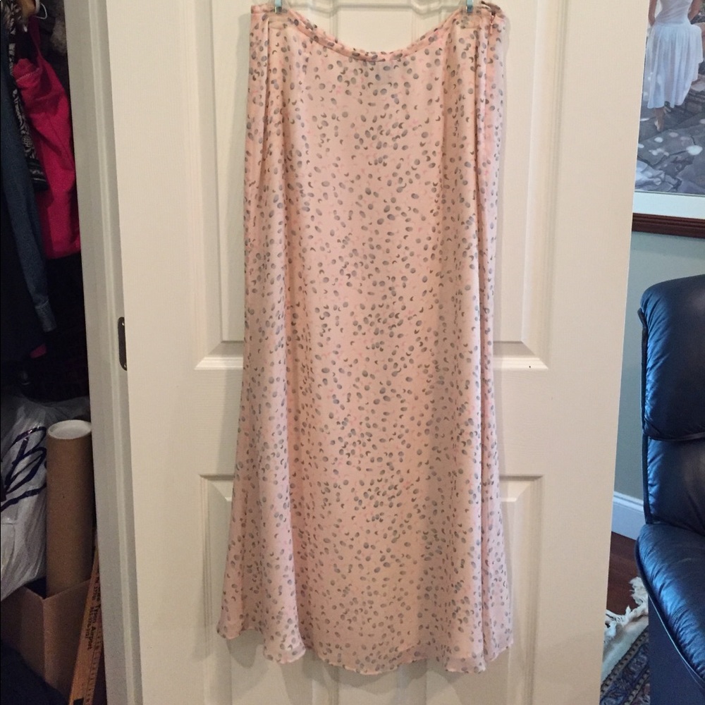 August Silk Dress Skirt size 8 peachy pink/gray
