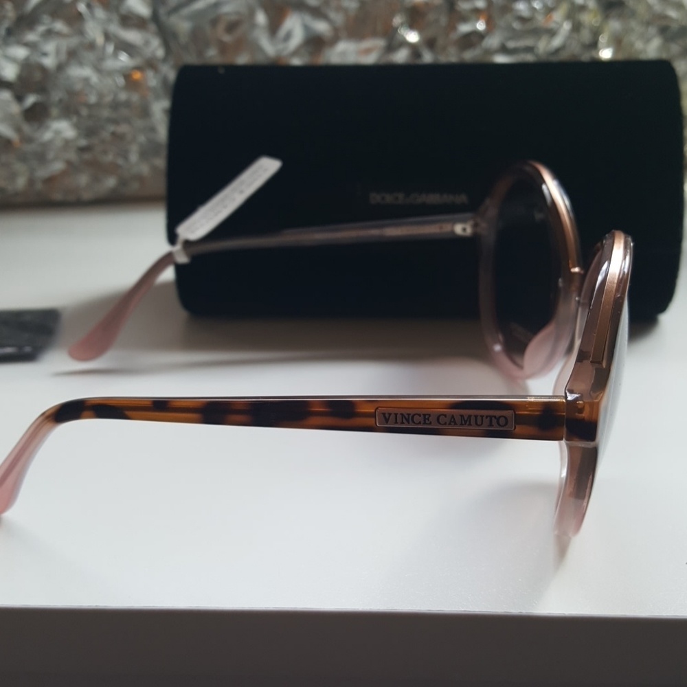 Vince Camuto Sunglasses - Picture 3 of 5
