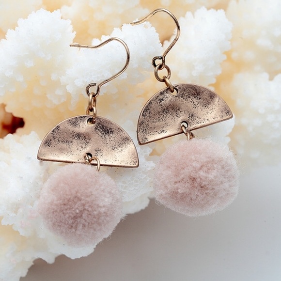 Pom Pom my World - Picture 3 of 3