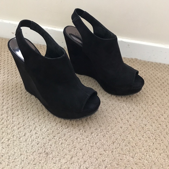 Carlos Santana Shoes - Black suede peep toe wedges