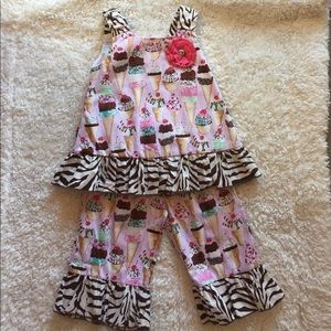NWOT Ann Loren Ice Cream Capri Outfit 2/3T