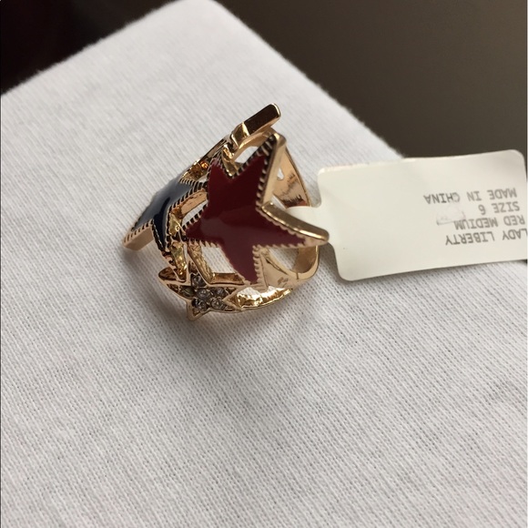 Ring - Picture 3 of 4