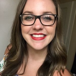 Meet your Posher, Lindsay