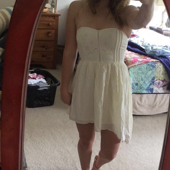 URBAN OUTFITTERS strapless dress - Picture 4 of 6