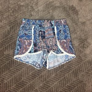 Tilly's Bottoms - Shorts Tilly's Bottoms - Shorts
