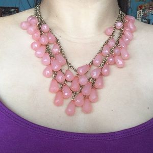 Pink raindrop gold chained necklace
