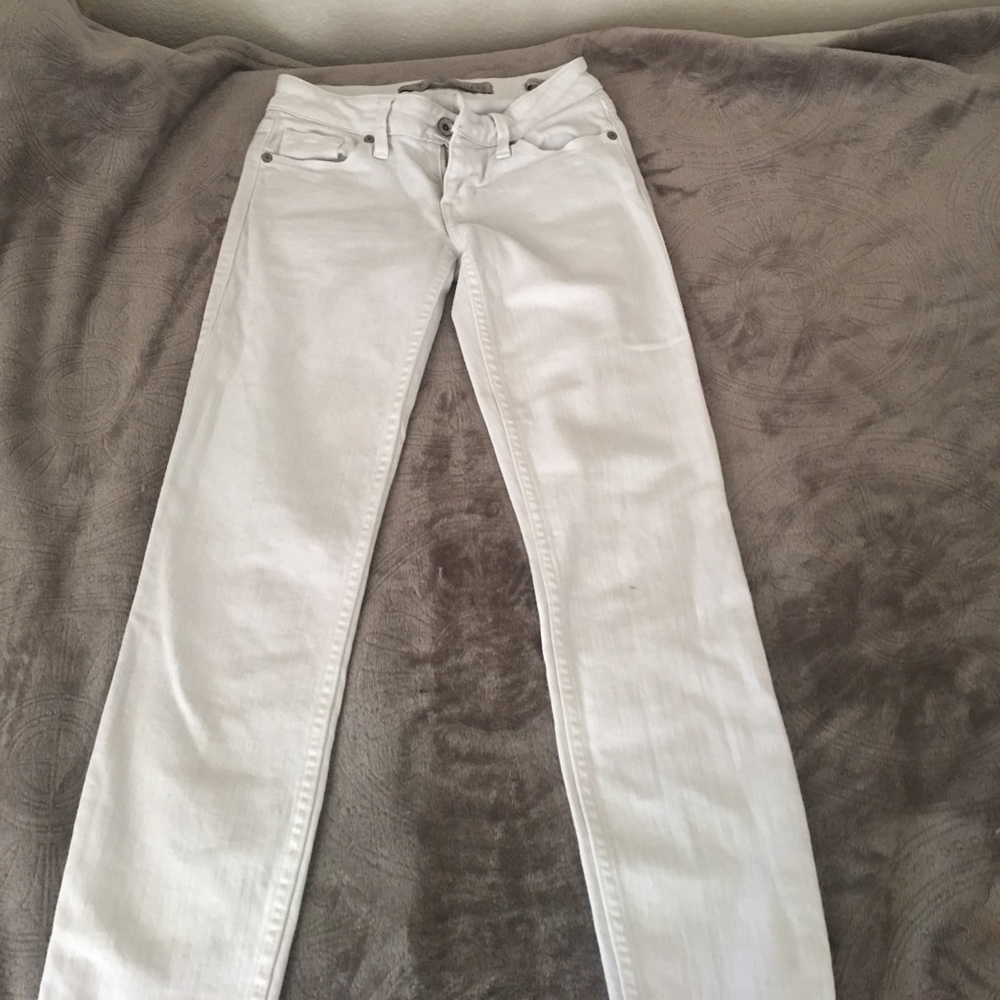 Power skinny size 23 white guess white pants