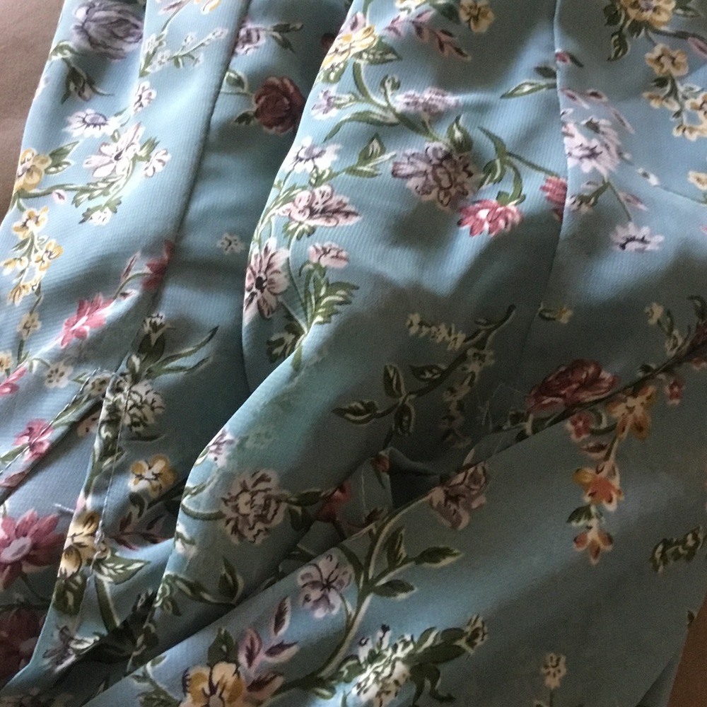 Floral Dress Small Only - Picture 5 of 6