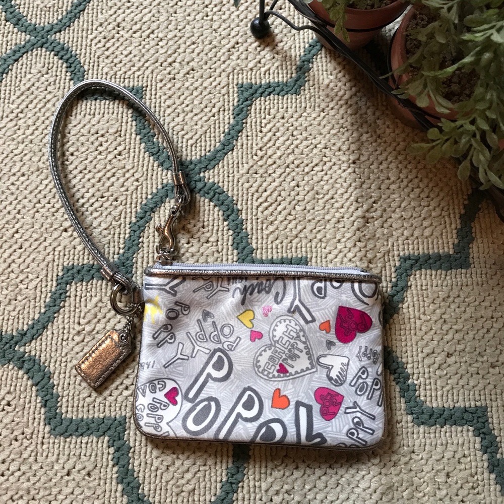 Coach Poppy Wristlet