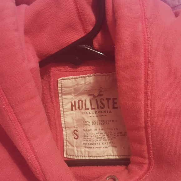 Pink hollister hoodie - Picture 3 of 4