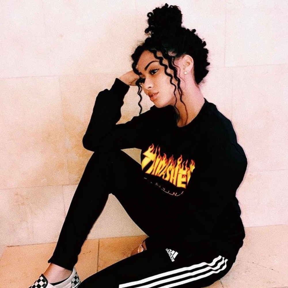 Meet your Posher, Ammiah