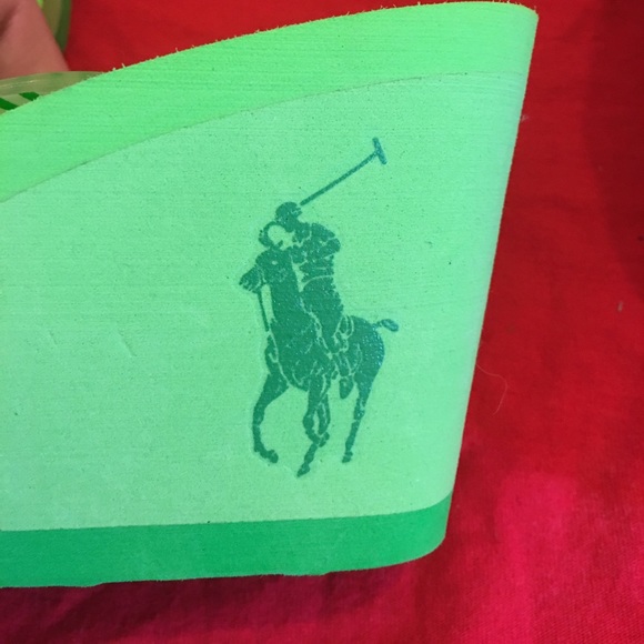🌺ONLY 1 LEFT🌺Polo Wedge Thongs (size 6) - Picture 5 of 5