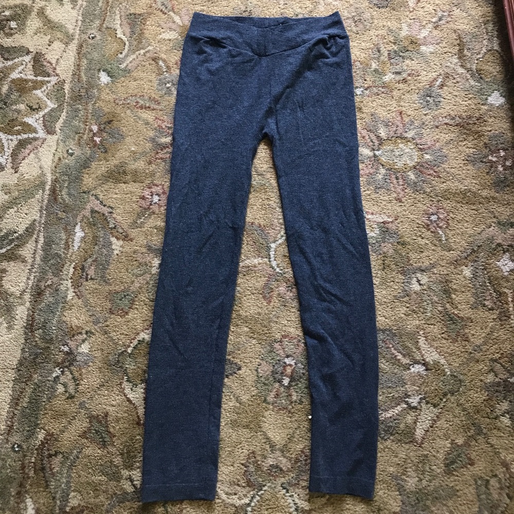 Soft dark grey leggings