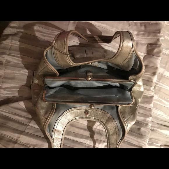 Coach Bag - Picture 3 of 4