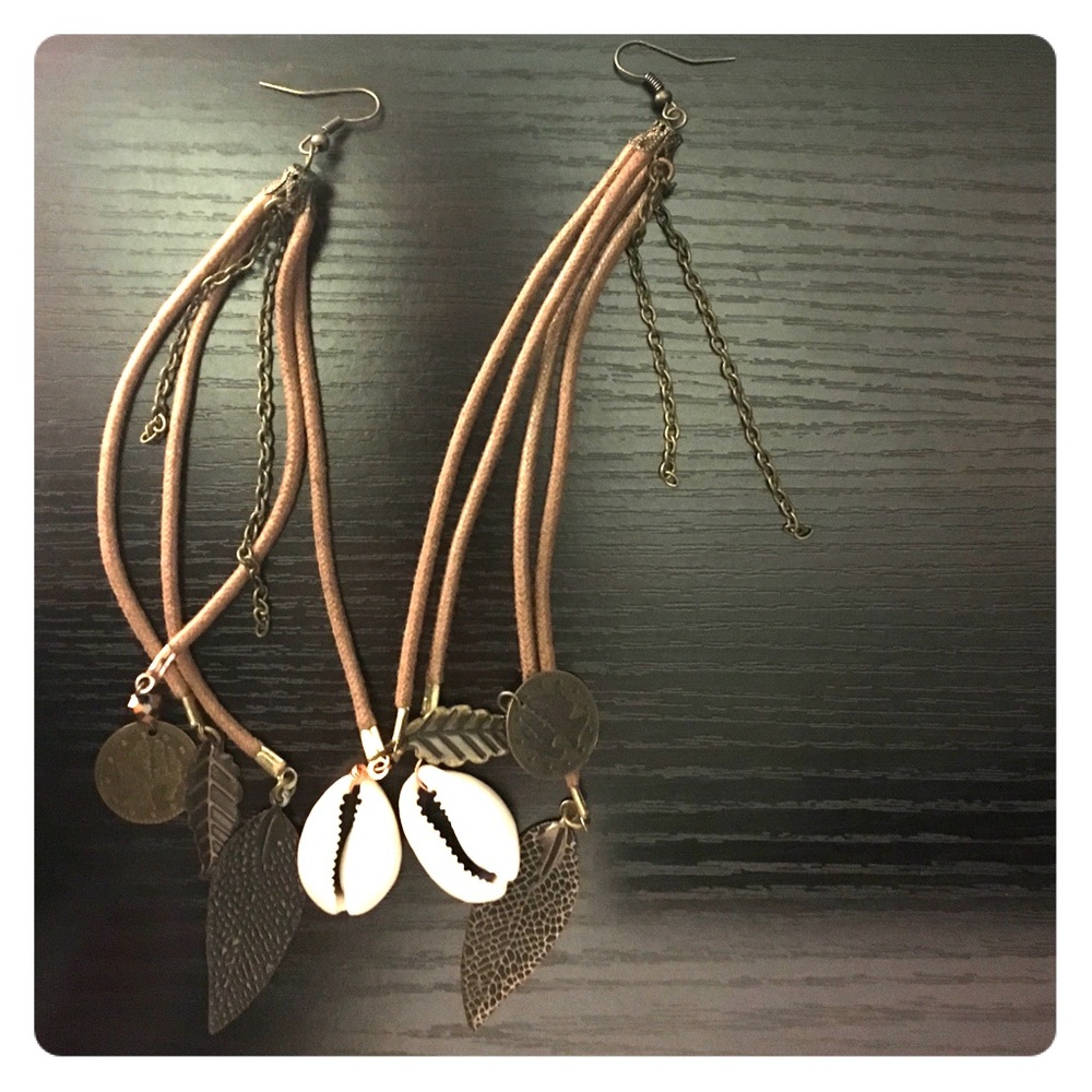 Sea shell earrings
