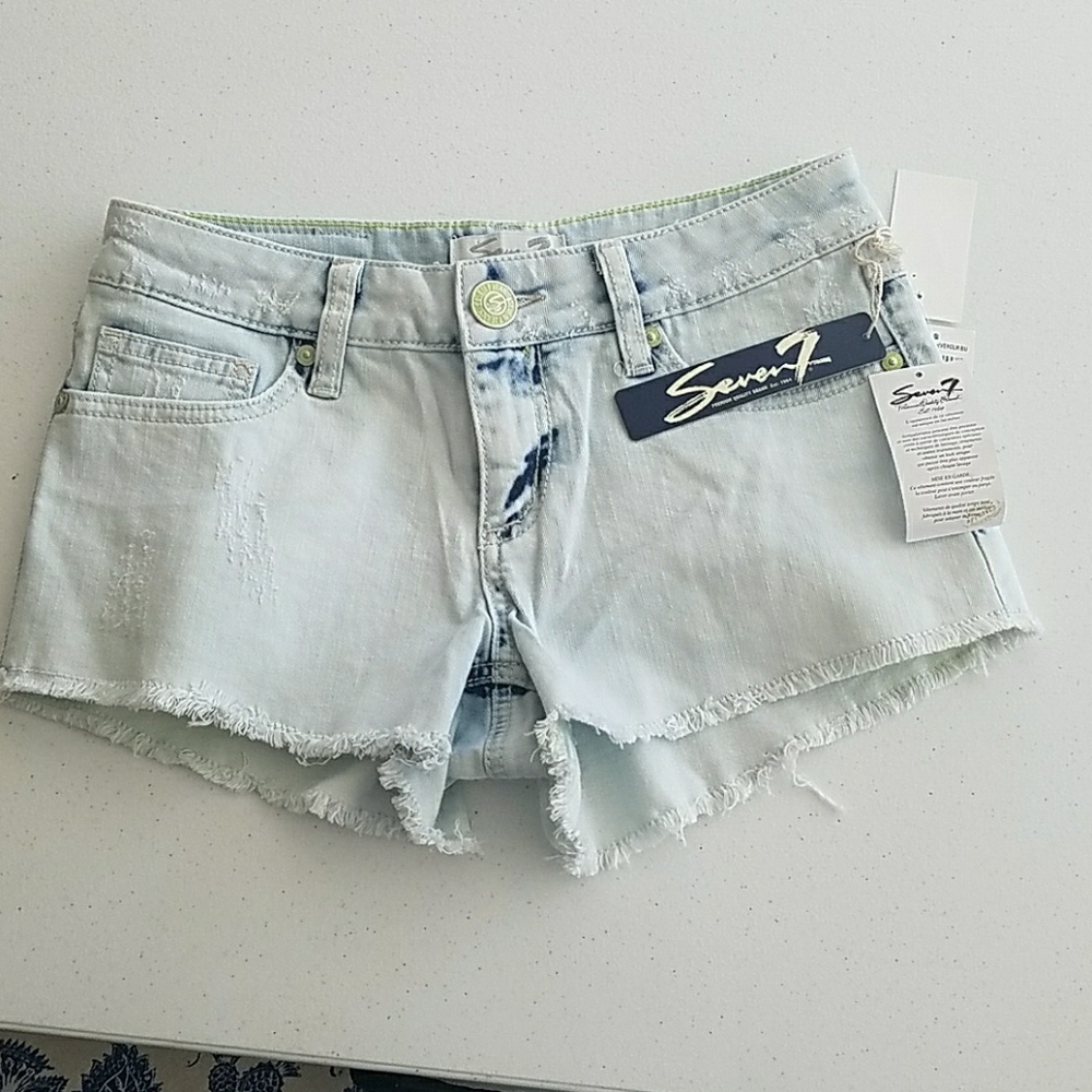 Denim Shorts 27 - Picture 3 of 3