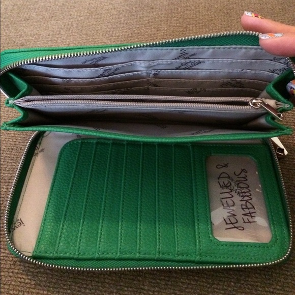 58% off Thirty-One Handbags - Thirty-One All About the Benjamins Wallet from Debbie's closet on ...