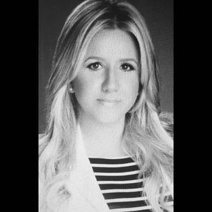 Meet your Posher, Magdalena