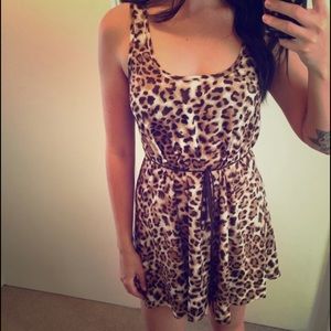 2 hr only Bb Dakota Leopard Print Dress