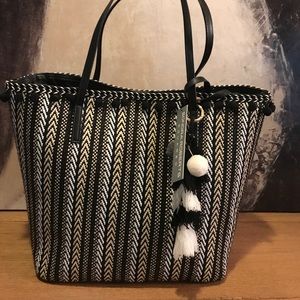 Light fabric weave multi color Tote