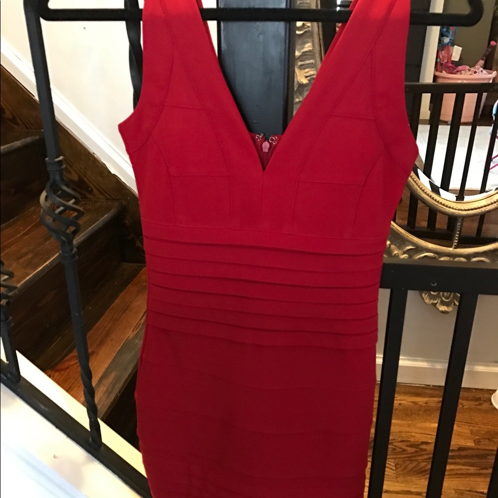 Red bodycon dress