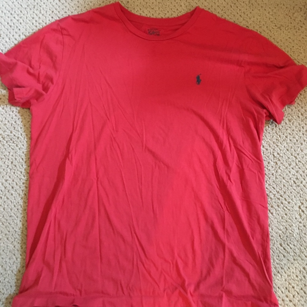 Polo short sleeve.