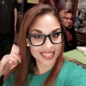 Meet your Posher, Rocio