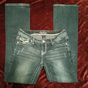 Amethyst Jean's Size 9