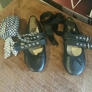 Shoes similar at miumiu