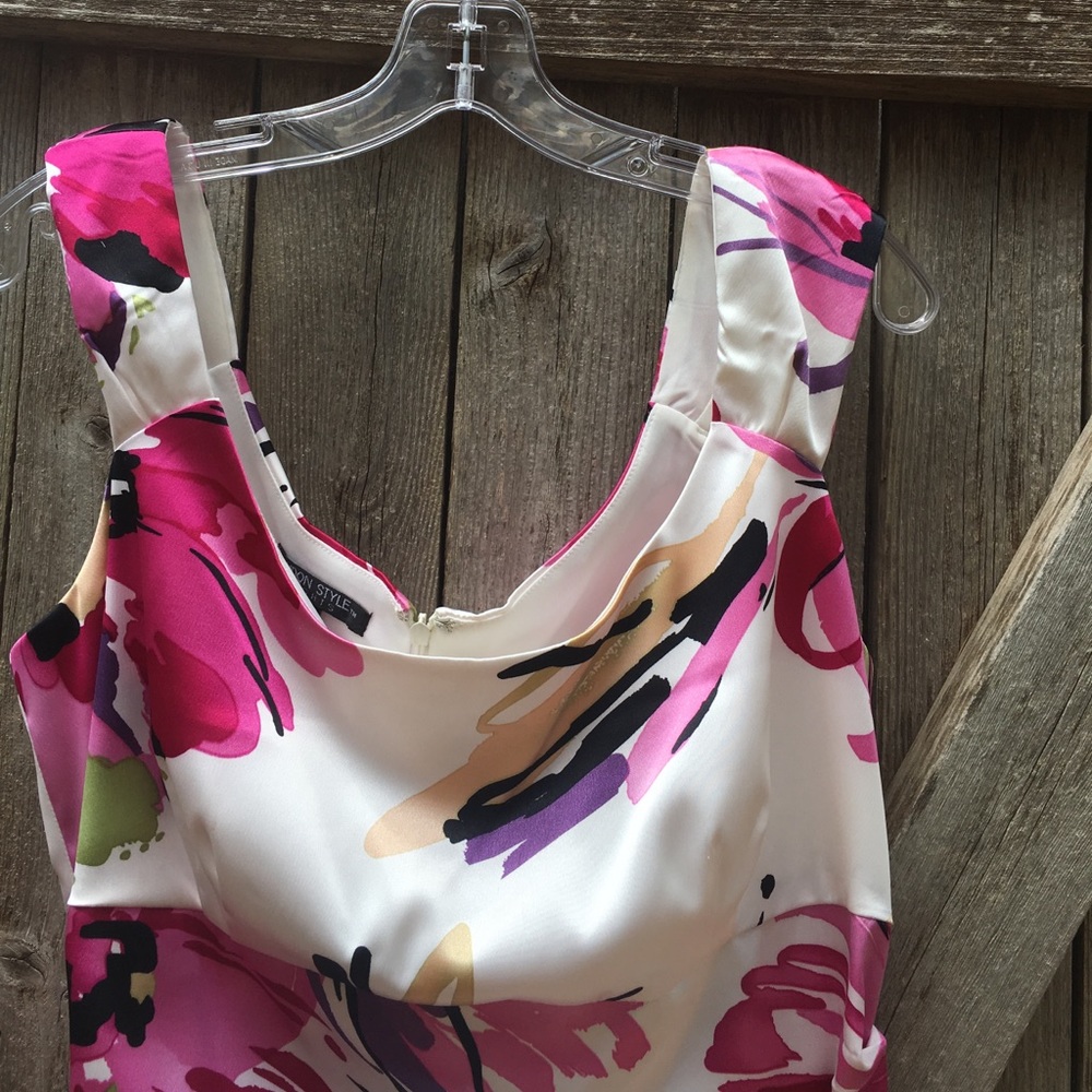 London Style size 16 white and floral dress.