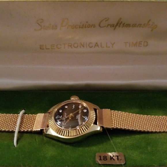 Vintage diamond 1960\'s 18kt plated diamond watch main image 5