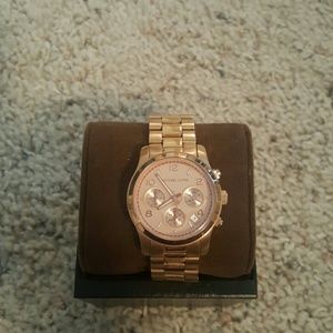 Michael kors watch