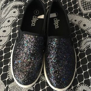 Circo girls glitter slip ons