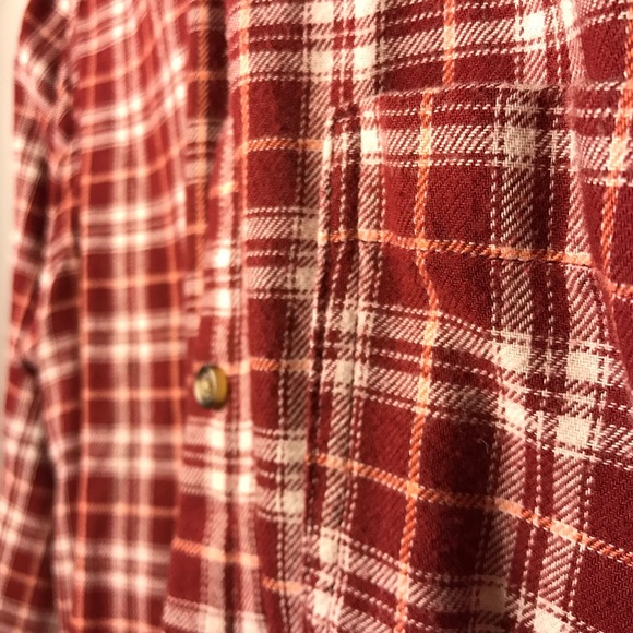 Red & White plaid shirt - Picture 2 of 4
