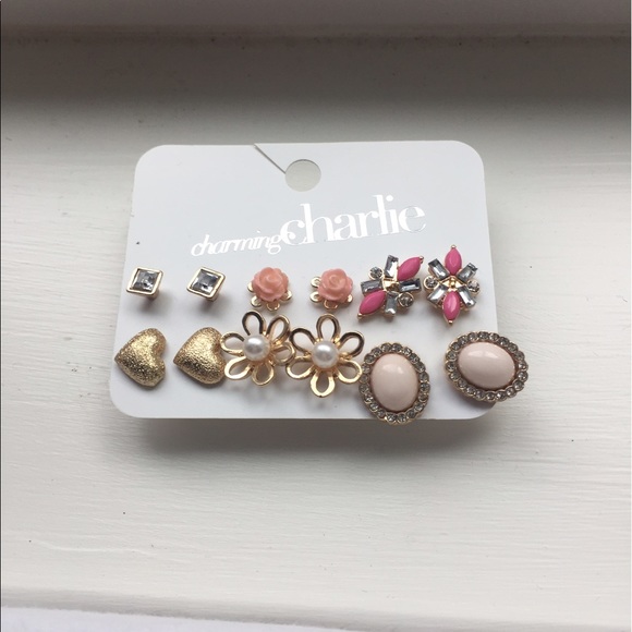 Earrings - Picture 1 of 3