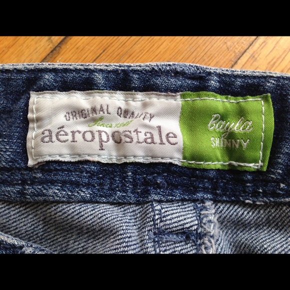 Aero Jeans that make your butt look amazing! 👖🍑 - Picture 6 of 7