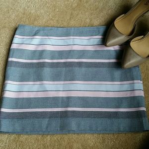 Gap striped mini skirt