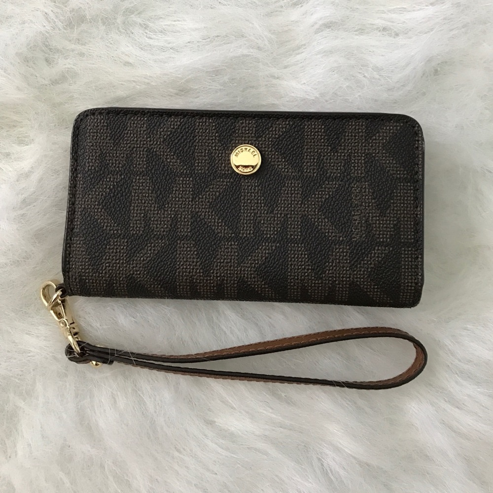 Michael Kors Phone Wristlet