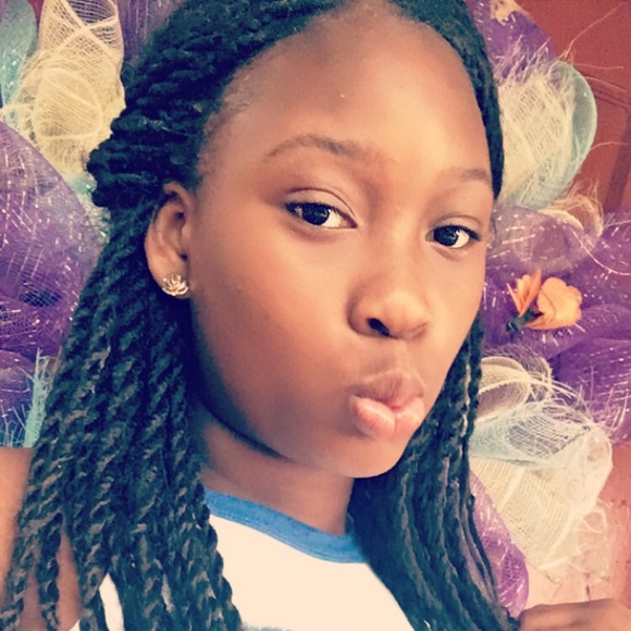 Meet your Posher, Tynerria - Picture 1 of 1