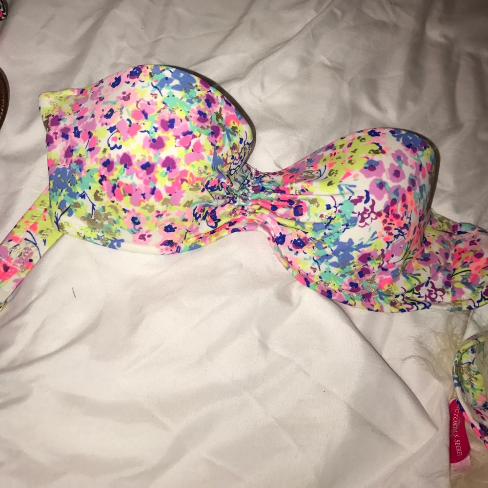 VS swim strapless bikini top