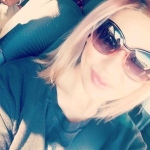 Meet your Posher, Choua