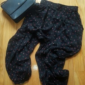 Flowery Harem Pants EUC Urban Outfitters