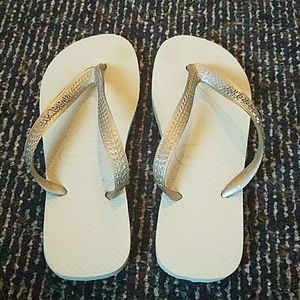 WOMEN'S GOLD SZ 35/36 HABAIANAS FLIP FLOPS ~6