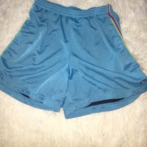 Active shorts - Picture 1 of 3