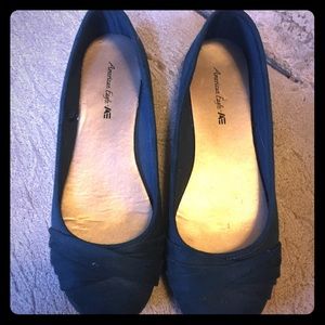 Dark green cloth flats