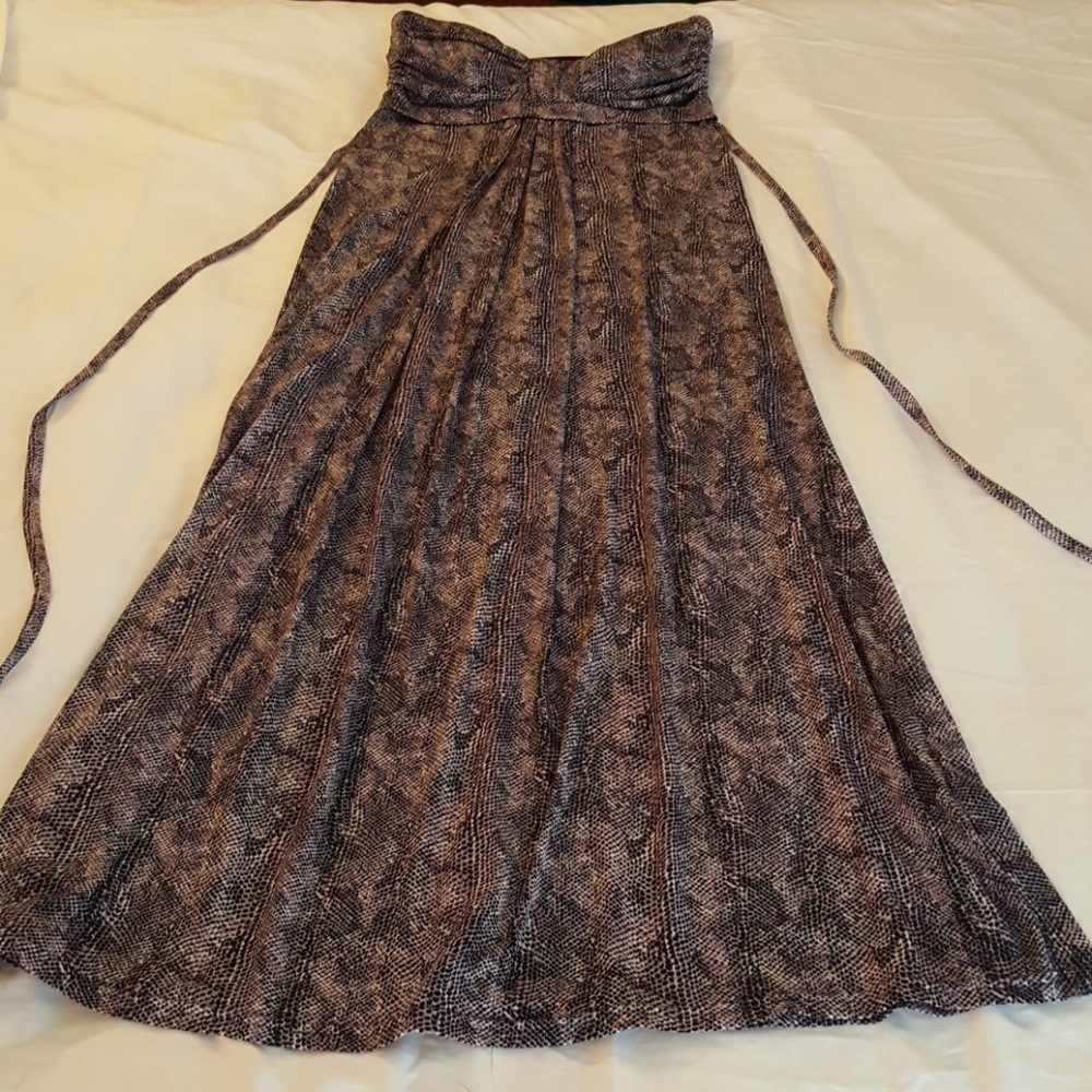 Maxi strapless dress