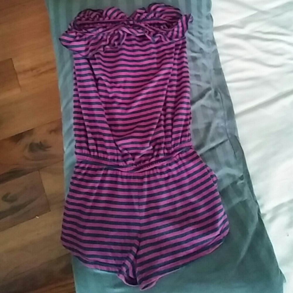 Romper - Picture 1 of 1